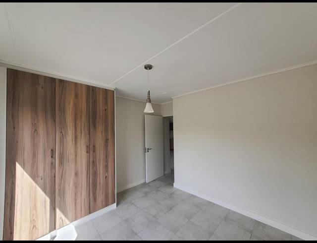 2 BEDROOM PROPERTY TO RENT IN GREENBAY ECO ESTATE